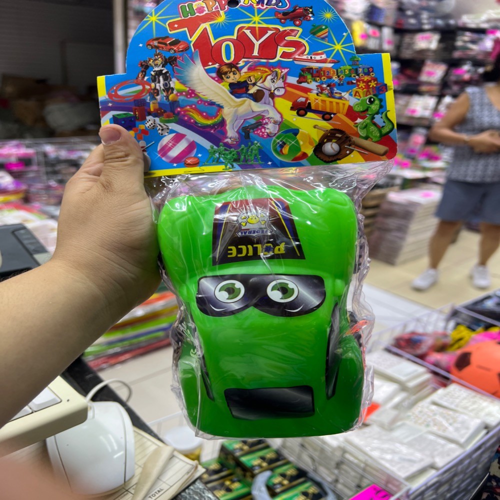 6776